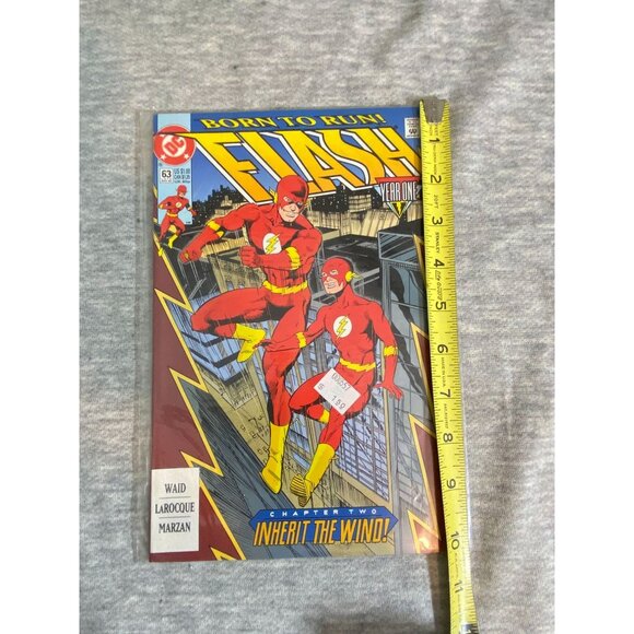 DC Flash Born To Run Year One Magazines by Mark Waid Paperback - Picture 4 of 4